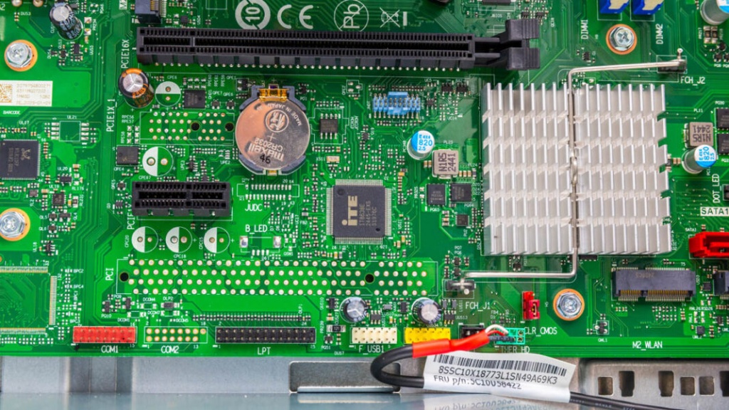 Lenovo-ThinkSystem-ST45-V3-Internal-x1-1068x601.jpg Lenovo-ThinkSystem-ST45-V3-Internal-x1-1068x601.jpg