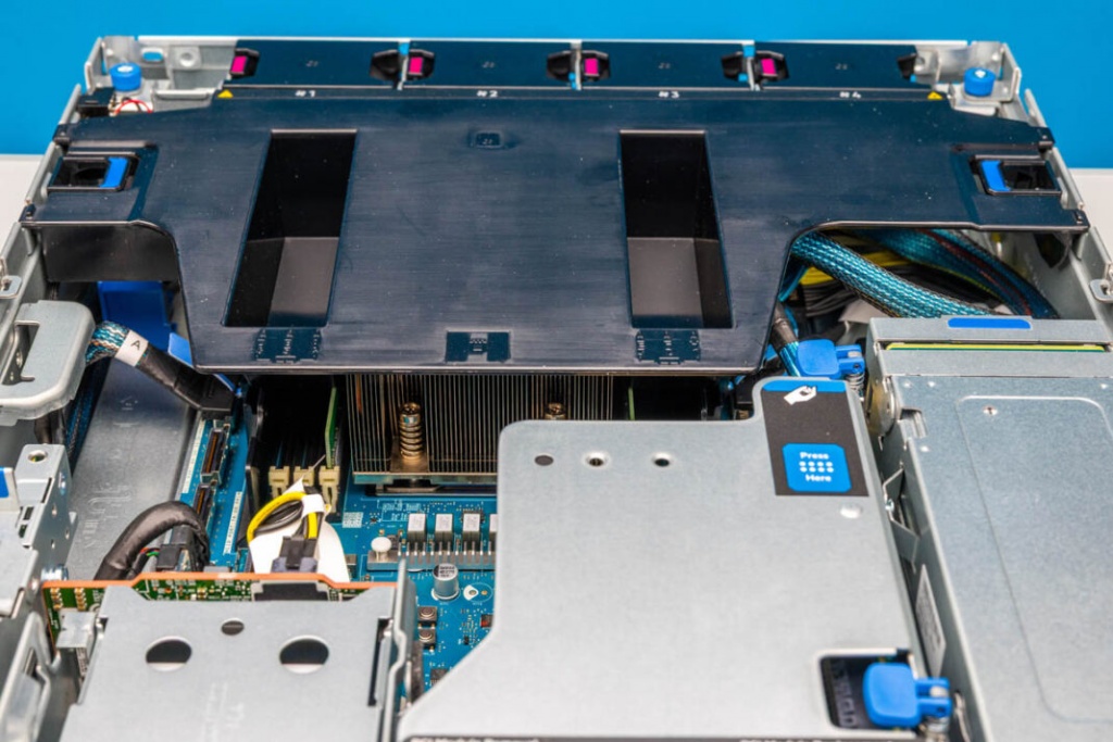 HPE-ProLiant-DL145-Gen11-Airflow-Guide-1068x713.jpg HPE-ProLiant-DL145-Gen11-Airflow-Guide-1068x713.jpg