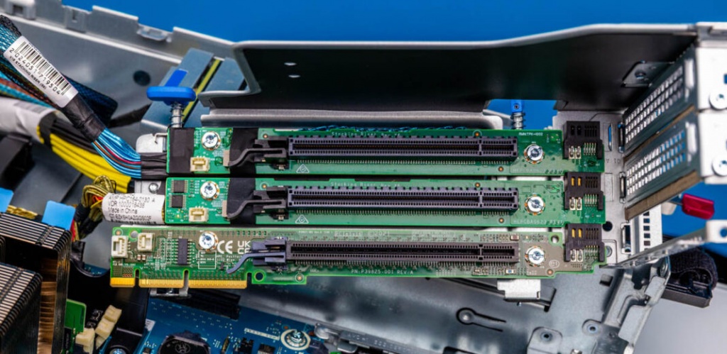 HPE-ProLiant-DL145-Gen11-Stacking-Risers-1-1068x521.jpg HPE-ProLiant-DL145-Gen11-Stacking-Risers-1-1068x521.jpg