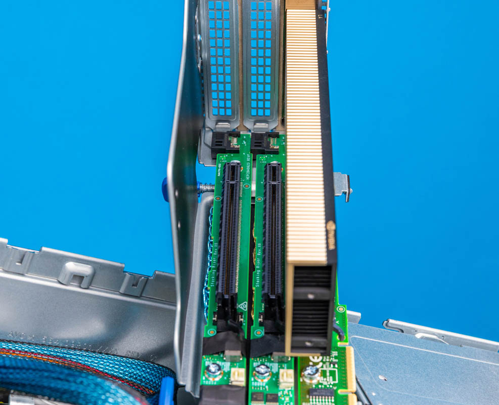 HPE-ProLiant-DL145-Gen11-PCIe-Riser-with-NVIDIA-L4.jpg HPE-ProLiant-DL145-Gen11-PCIe-Riser-with-NVIDIA-L4.jpg