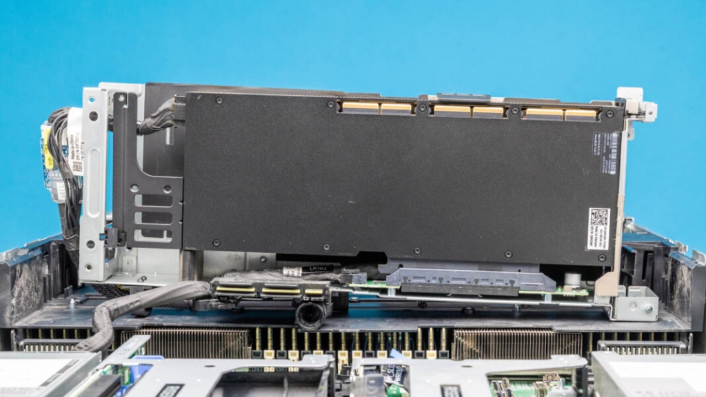 Dell-PowerEdge-R770-NVIDIA-NVL-PCIe.jpg Dell-PowerEdge-R770-NVIDIA-NVL-PCIe.jpg